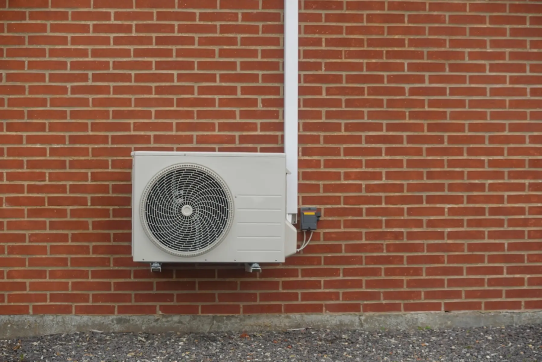 How Do Air Source Heat Pumps Work